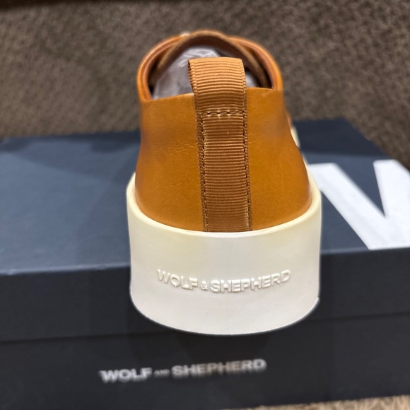 Wolf & Shepherd Cruise Lace Up Leather Size Women 8 or Men 6.5 Casual Honey Tan main image 4